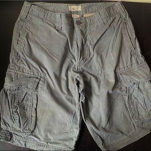 Gap Khakis Men’s Cargo Shorts Dark Gray 32 Waist